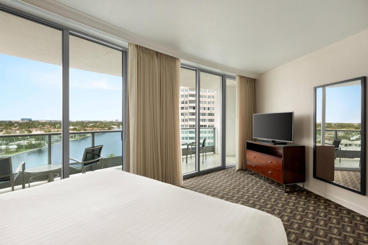 King Suite Waterway View