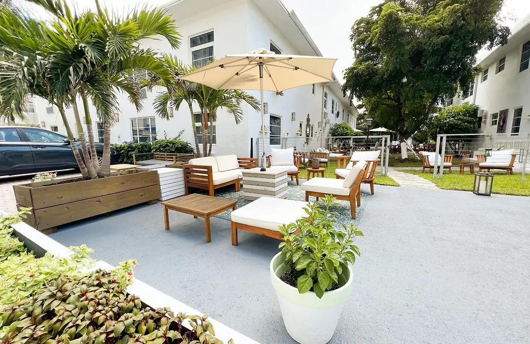 Aqua Hotel-1