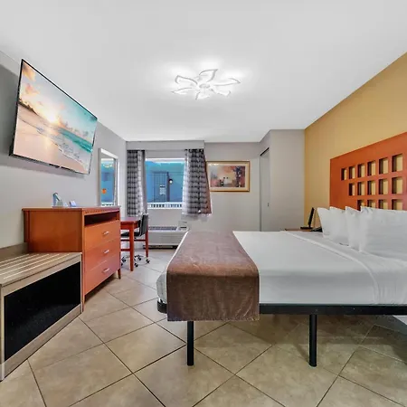 Rodeway Inn & Suites Fort Lauderdale Airport & Cruise Port-2